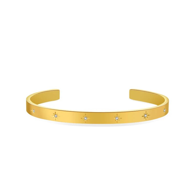 BRACELET WITH ENGRAVED STARS